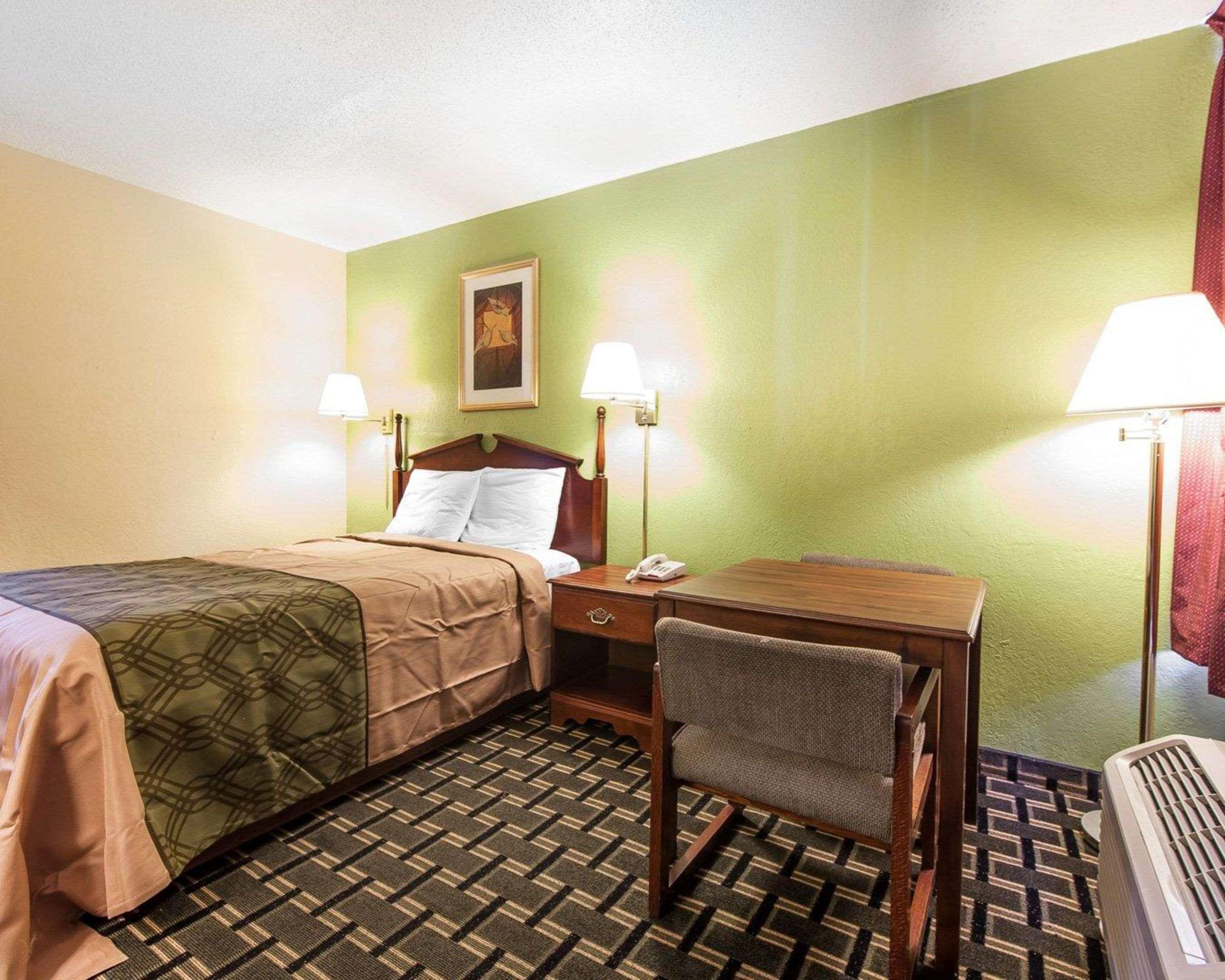 Econo Lodge Cleveland Eksteriør billede