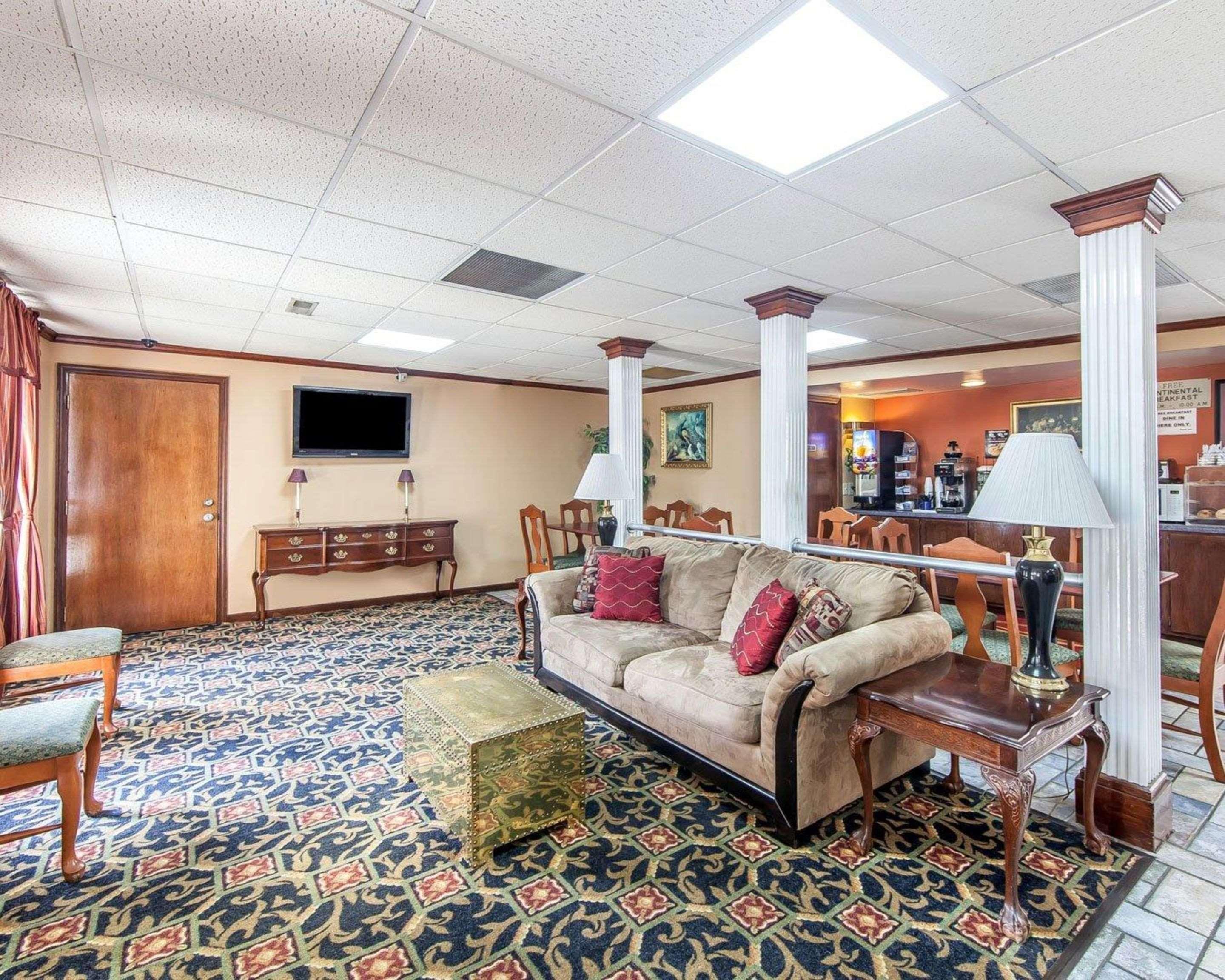 Econo Lodge Cleveland Eksteriør billede